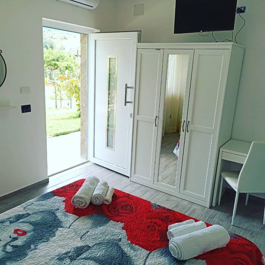 Casa Del Sole Bed & Breakfast Ceraso ภายนอก รูปภาพ